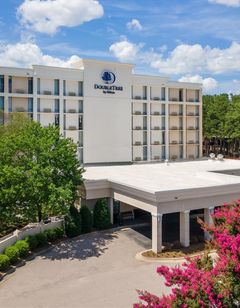 DoubleTree by Hilton Raleigh Midtown
