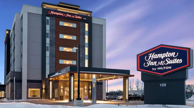 Hampton Inn & Suites Ottawa West Exterior