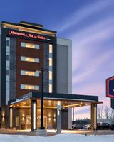 Hampton Inn & Suites Ottawa West