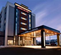 Hampton Inn & Suites Ottawa West Exterior