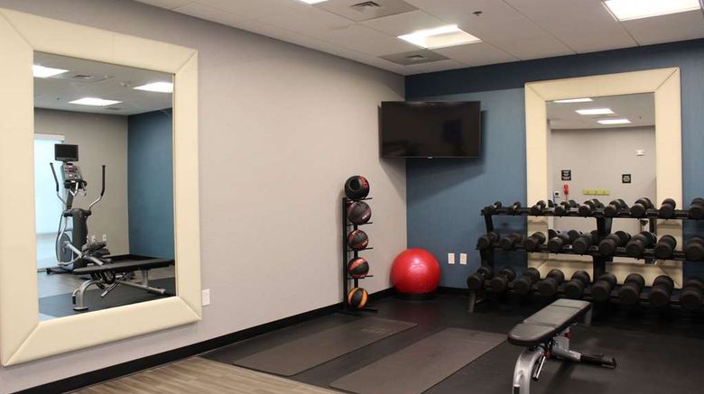 <b>Hampton Inn Lexington Health</b>. Images powered by <a href="https://iceportal.shijigroup.com/" title="IcePortal" target="_blank">IcePortal</a>.