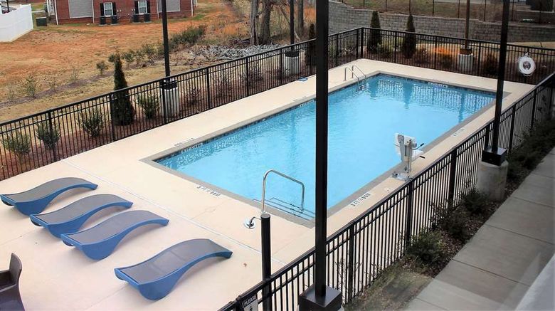 <b>Hampton Inn Lexington Pool</b>. Images powered by <a href="https://iceportal.shijigroup.com/" title="IcePortal" target="_blank">IcePortal</a>.