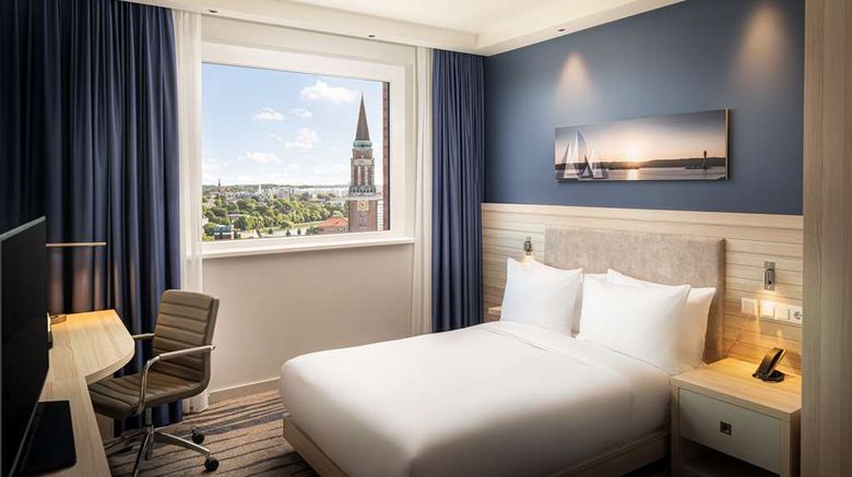 <b>Hampton by Hilton Kiel Room</b>. Images powered by <a href="https://iceportal.shijigroup.com/" title="IcePortal" target="_blank">IcePortal</a>.