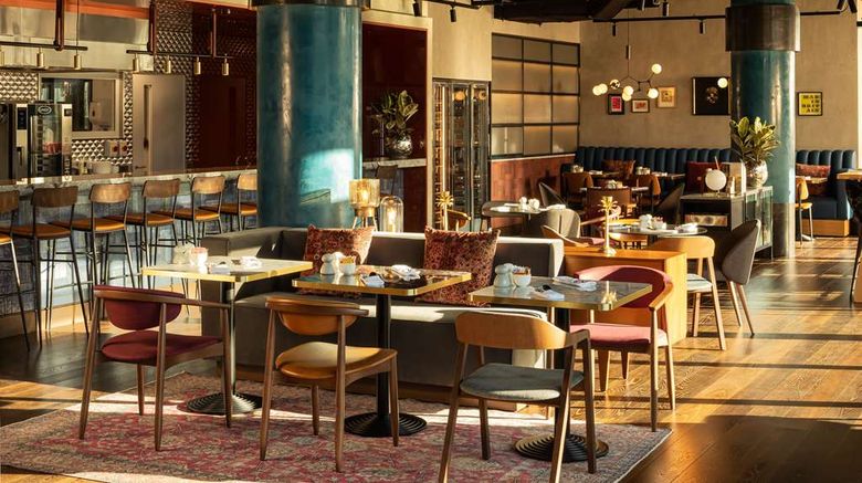 <b>The Gantry London, Curio Coll by Hilton Restaurant</b>. Images powered by <a href="https://iceportal.shijigroup.com/" title="IcePortal" target="_blank">IcePortal</a>.