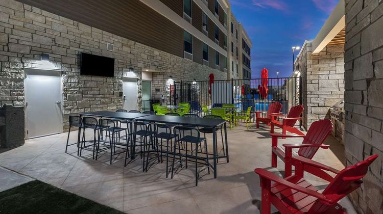 Home2 Suites by Hilton Midland East Exterior