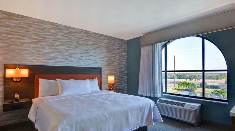 <b>Home2 Suites Orlando Flamingo Crossings Room</b>. Images powered by <a href="https://iceportal.shijigroup.com/" title="IcePortal" target="_blank">IcePortal</a>.