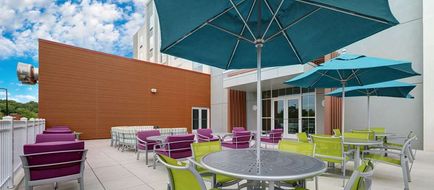 Hilton Garden Inn Manassas Exterior