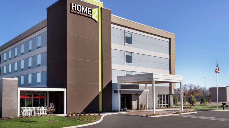 Home2 Suites by Hilton Martinsburg Exterior
