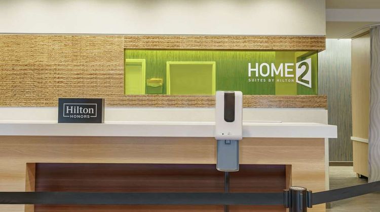 Home2 Suites by Hilton Martinsburg Lobby