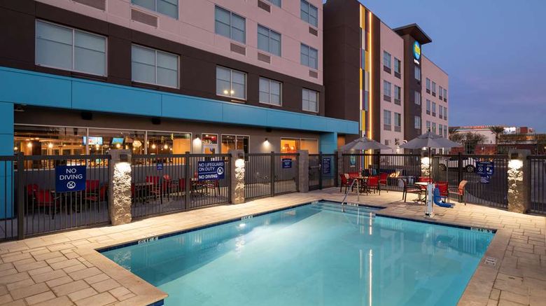 <b>Tru by Hilton Phoenix Glendale Westgate Pool</b>. Images powered by <a href="https://iceportal.shijigroup.com/" title="IcePortal" target="_blank">IcePortal</a>.