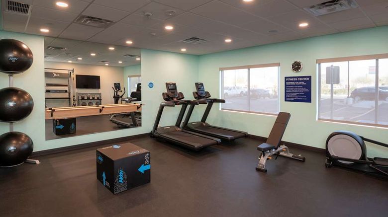 <b>Tru by Hilton Phoenix Glendale Westgate Health</b>. Images powered by <a href="https://iceportal.shijigroup.com/" title="IcePortal" target="_blank">IcePortal</a>.