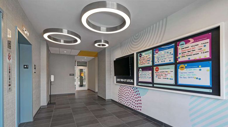 <b>Tru by Hilton Tukwila Seattle Airport Lobby</b>. Images powered by <a href="https://iceportal.shijigroup.com/" title="IcePortal" target="_blank">IcePortal</a>.