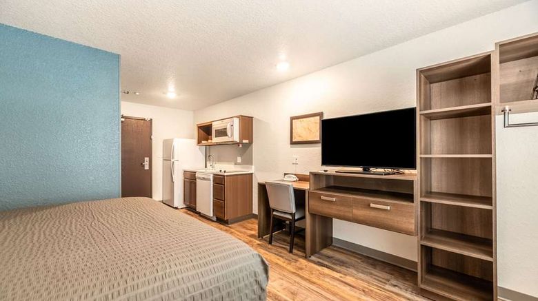 <b>WoodSpring Sts Sanford N I4 Orlando Area Room</b>. Images powered by <a href="https://iceportal.shijigroup.com/" title="IcePortal" target="_blank">IcePortal</a>.