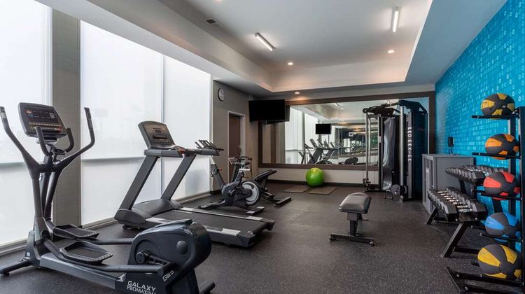 La Quinta Inn & Suites by Wyndham Health