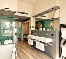 Schwabinger Wahrheit by Geisel Suite
