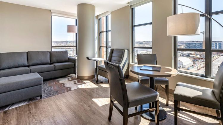 Cambria Hotel D.C. Navy Yard Riverfront Suite