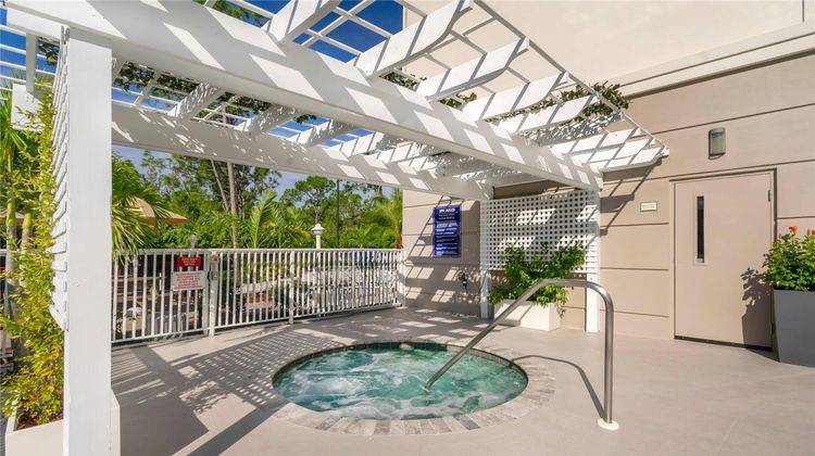 Comfort Inn & Suites Port Charlotte Pool