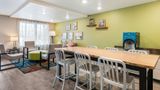 WoodSpring Suites Linden Lobby