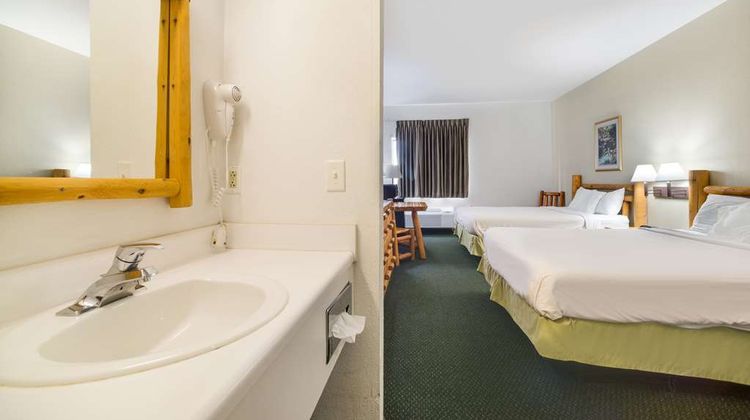 Knights Inn New Florence Room