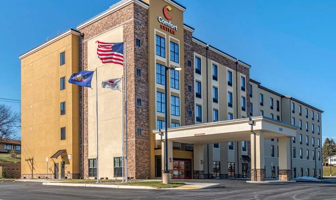 Comfort Suites Camp Hill Harrisburg West Exterior