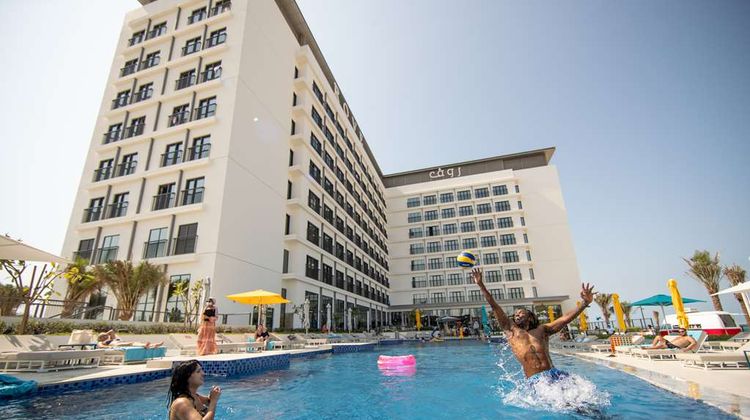 Rove La Mer Hotel Exterior
