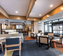 Hyatt House Rochester Mayo Clinic Lobby