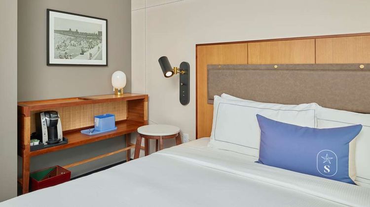 Sable at Navy Pier, Curio Collection Room