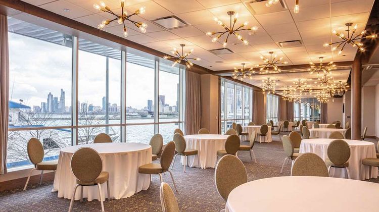 Sable at Navy Pier, Curio Collection Meeting
