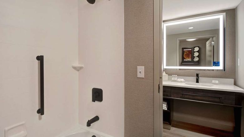 <b>Homewood Suites Tuscaloosa Downtown Room</b>. Images powered by <a href="https://iceportal.shijigroup.com/" title="IcePortal" target="_blank">IcePortal</a>.
