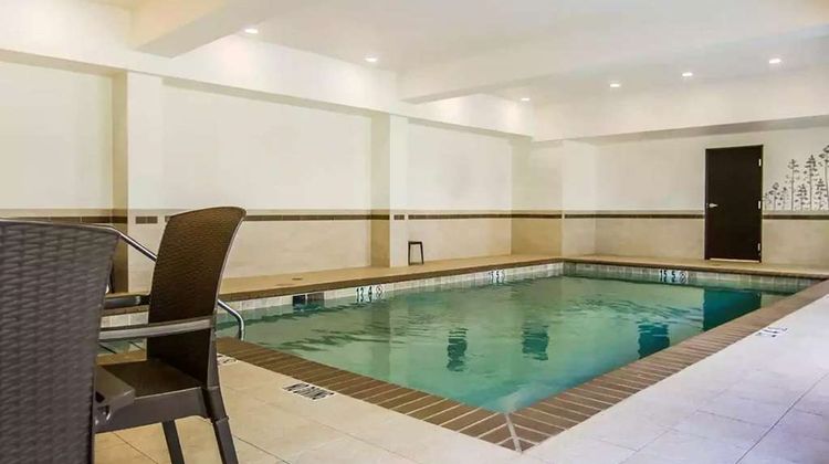 Wingate by Wyndham Longview North Pool