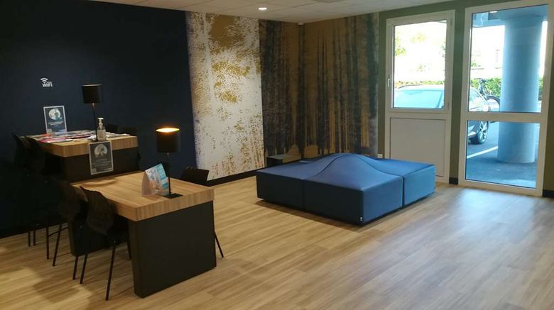 <b>Hotel Kyriad Direct Valence Nord Lobby</b>. Images powered by <a href="https://iceportal.shijigroup.com/" title="IcePortal" target="_blank">IcePortal</a>.