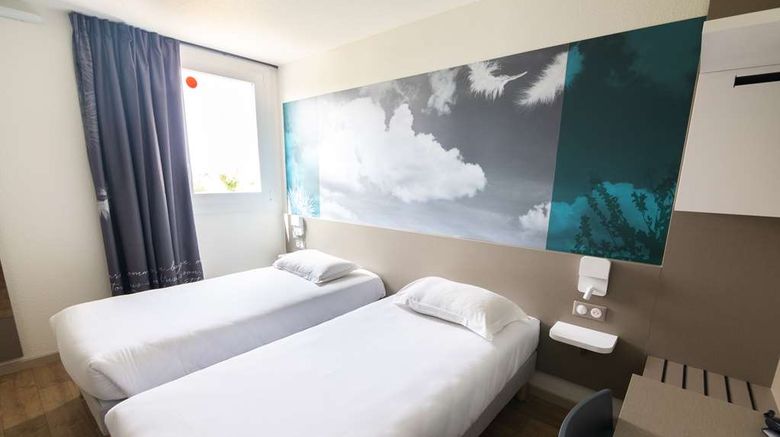<b>Hotel Kyriad Direct Valence Nord Room</b>. Images powered by <a href="https://iceportal.shijigroup.com/" title="IcePortal" target="_blank">IcePortal</a>.