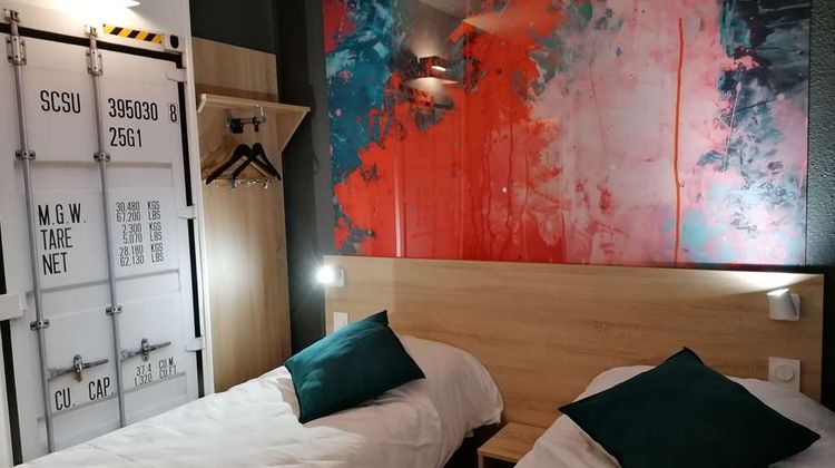 Kyriad D'Olivet Room