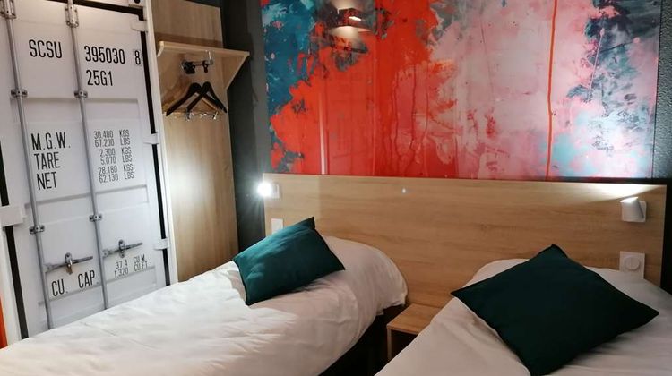 Kyriad D'Olivet Room