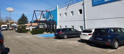 Kyriad D'Olivet Exterior