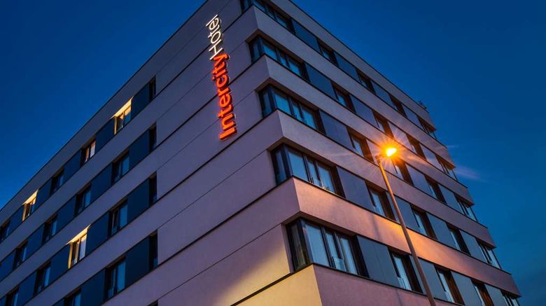 <b>IntercityHotel Graz Exterior</b>. Images powered by <a href="https://iceportal.shijigroup.com/" title="IcePortal" target="_blank">IcePortal</a>.