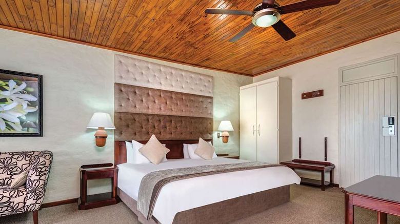 <b>Hazyview Sun Hotel Room</b>. Images powered by <a href="https://iceportal.shijigroup.com/" title="IcePortal" target="_blank">IcePortal</a>.