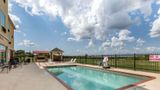 Comfort Inn and Suites Gatesville Pool