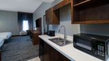 La Quinta Inn & Suites Louisville NE Suite