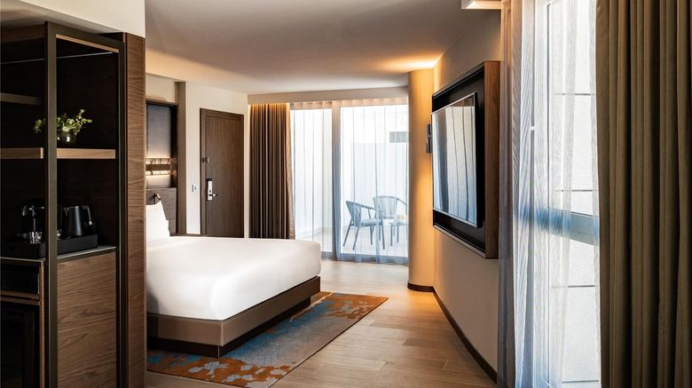 <b>Hyatt Regency Malta Suite</b>. Images powered by <a href="https://iceportal.shijigroup.com/" title="IcePortal" target="_blank">IcePortal</a>.