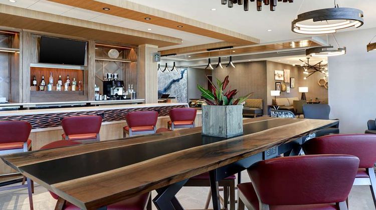 Hyatt Place Ottawa West Restaurant