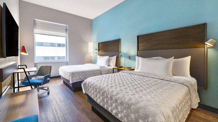 Tru by Hilton Minneapolis Downtown Room
