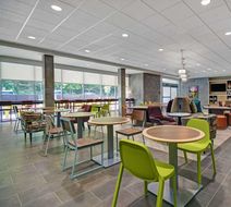 Home2 Stes by Hilton Raleigh North I-540 Lobby