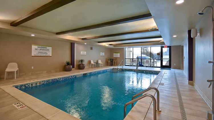 Home2 Suites by Hilton Bowling Green Pool