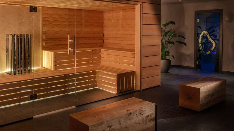 <b>Anantara New York Palace Budapest Hotel Spa</b>. Images powered by <a href="https://iceportal.shijigroup.com/" title="IcePortal" target="_blank">IcePortal</a>.