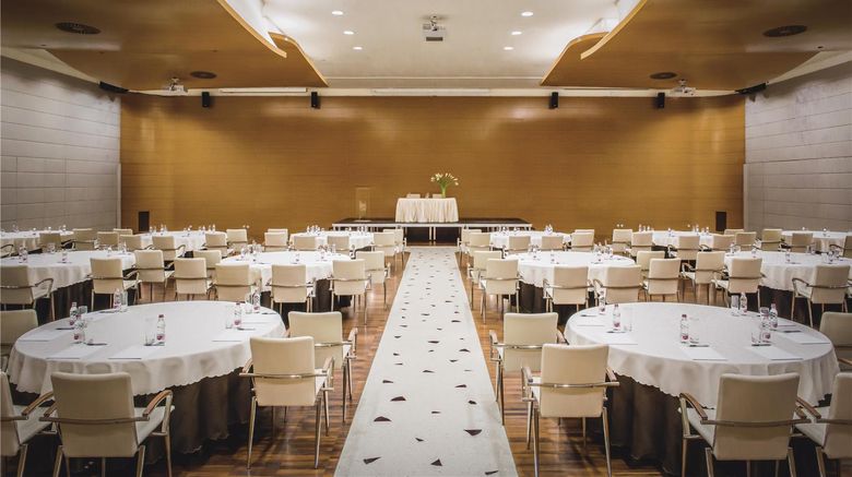 <b>Anantara New York Palace Budapest Hotel Meeting</b>. Images powered by <a href="https://iceportal.shijigroup.com/" title="IcePortal" target="_blank">IcePortal</a>.
