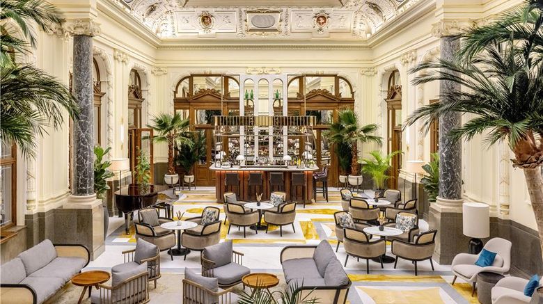 <b>NH Collection Prague Carlo IV Restaurant</b>. Images powered by <a href="https://iceportal.shijigroup.com/" title="IcePortal" target="_blank">IcePortal</a>.