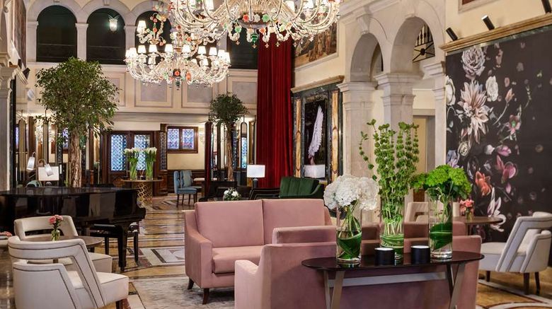 <b>NH Collection Grand Hotel Dei Dogi Lobby</b>. Images powered by <a href="https://iceportal.shijigroup.com/" title="IcePortal" target="_blank">IcePortal</a>.