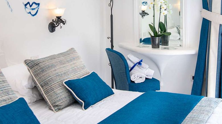 <b>Positano Art Hotel Pasitea Room</b>. Images powered by <a href="https://iceportal.shijigroup.com/" title="IcePortal" target="_blank">IcePortal</a>.