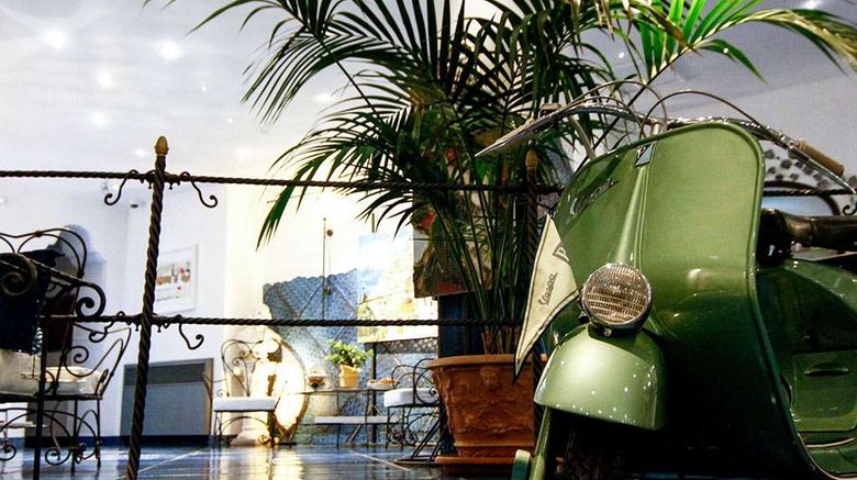 <b>Positano Art Hotel Pasitea Lobby</b>. Images powered by <a href="https://iceportal.shijigroup.com/" title="IcePortal" target="_blank">IcePortal</a>.